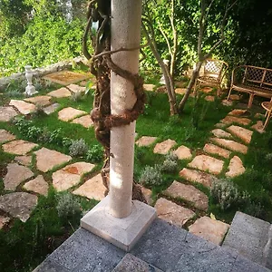 villa-beach-house-bella-vista-spa.hotels-in-trogir.com/